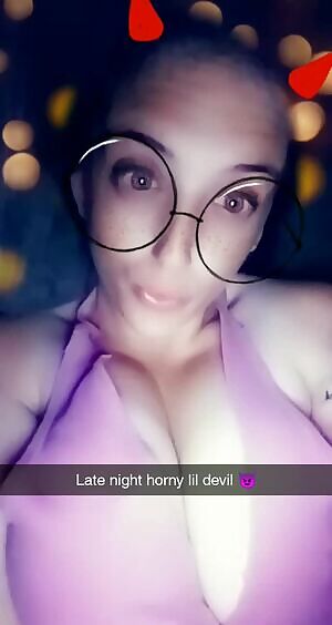 I think tonight is a nice night to get to know you...intimately ;) telegram vanilla ask about my ultimate Golden Boy deal! First person to play tonight gets a free gift of their choice!