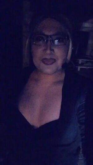 Felt a little rush walking out and about in my panties🥰, i love it, i really do😍