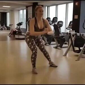 Iskra Working It