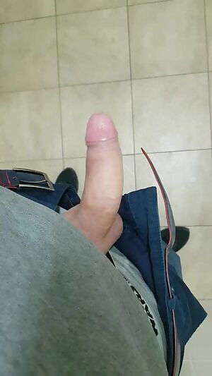 He's waving to you all. Are you gonna wave him back? :) 25 Poland horny af at work..