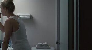 Emily VanCamp braless - Pays