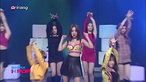 CLC - Seungyeon. A bit of striptease