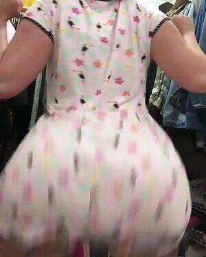 Dress twerk