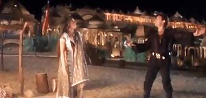 Directors of each of Twinkle Khanna's movies always exposed her erotic voluptuous figure and massive jugs to lure men.