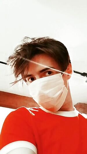 Hey cutie, can you help me out? 😉🍆