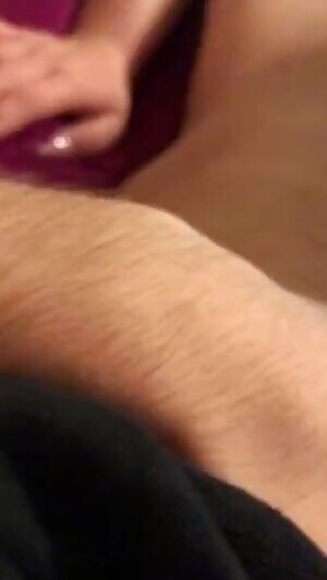 ABG gives a noisy, slurping BJ