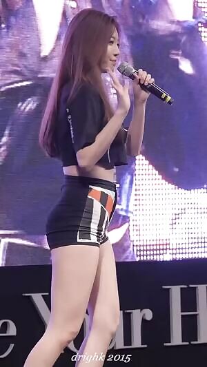 Girl's Day - Yura