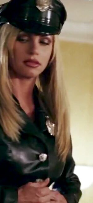 Nikki schieler ziering on/off in american wedding