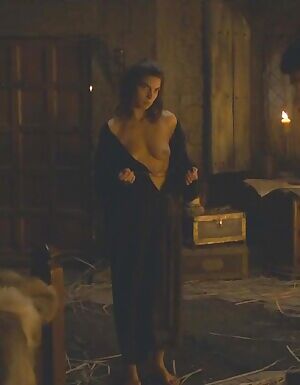Natalia Tena's seductive look has me jerking tonight