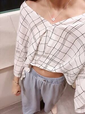 Only here in my sub💘 Happy cake day 🎂 to me! 📣 Sound on 📣And special thank you to one of my fans who gave me the necklace!♥️