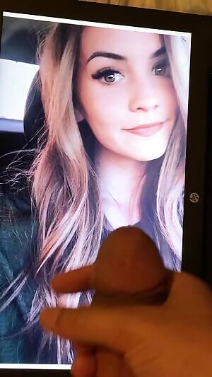 Cum Tribute for this Hottie