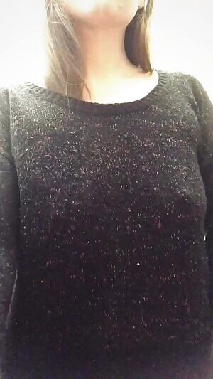 My irst titty drop, and feeling extra naughty for being braless at work!