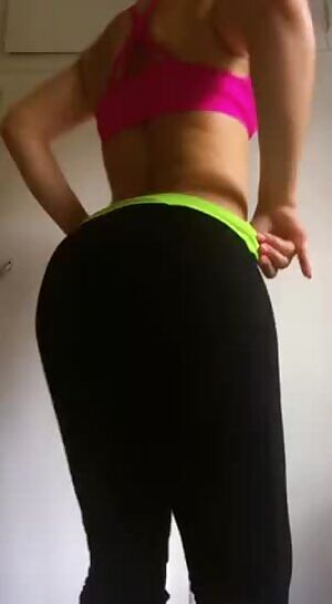 gonewild - How does Reddit feel about big assed girls peeling off yoga pants?