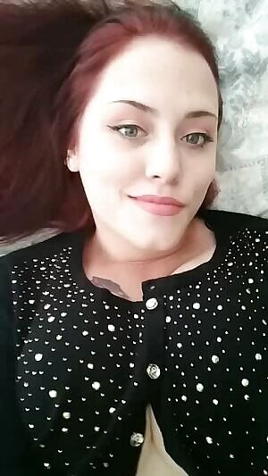 If you want to destroy my sweater, hold this thread as I walk away 💖🎶