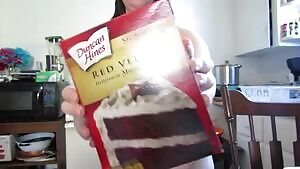 Naked Baking! - New FREE video out today~