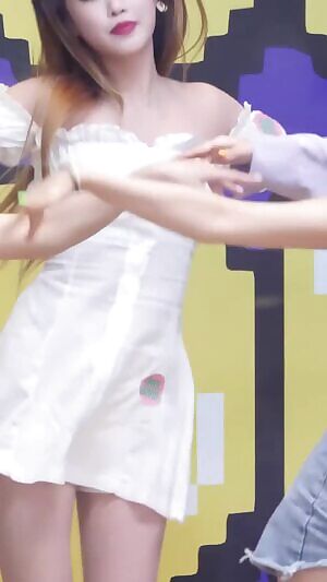 I-DLE - Soojin & Soyeon