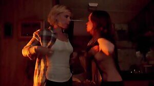 Ellen Page and Kate Mara 🤤