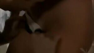 Sexy Naked Nicole Extra Miley