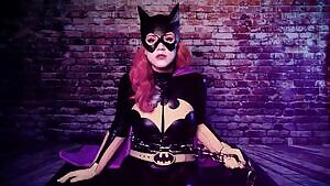 Joker degrades and uses Batgirl/Barbara Gordon