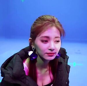 Twice - Tzuyu