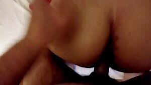 Big jiggly ass!