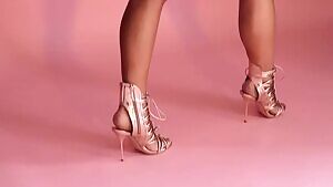 Photoshoot BTS