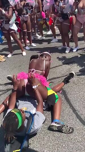 Love carnival 🇯🇲