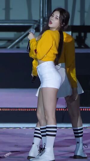 Momoland - Nancy