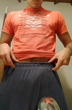 Second cum in the day and I keep throwing milk 🙈