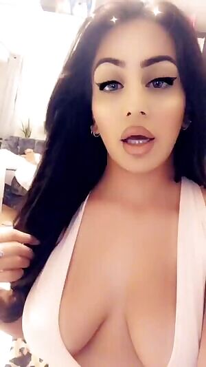 Priya Sahi - The Bimbo Hoe