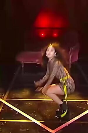 HYOMIN - Booty jiggle