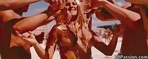 Spring Breakers intro
