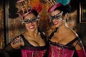 Salma Hayek and Penelope Cruz in Bandidas