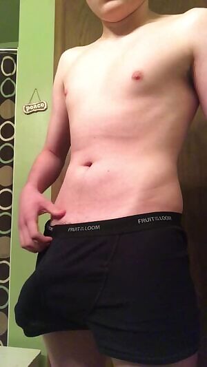Thought I’d try taking a video of my 18 year old cock