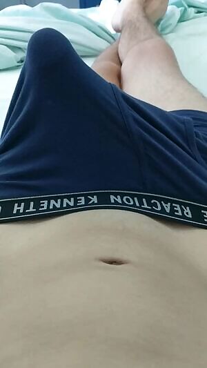 Morning wood in action 😍