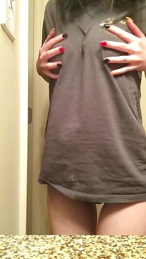 titty drop + doing requests i they look fun