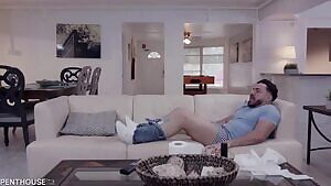 Rose Monroe - My Big Butt Stepmom