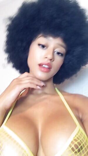 NSFW_GIF - Stormi Maya