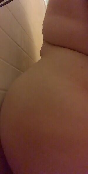 come join me in the shower😜