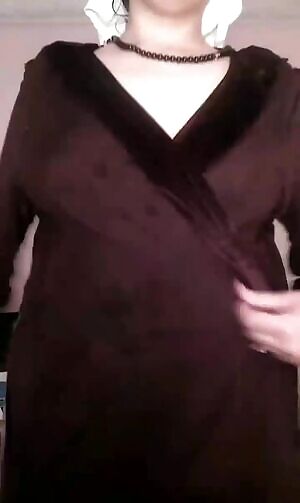 I bit you didn't expect that under the robe 😉