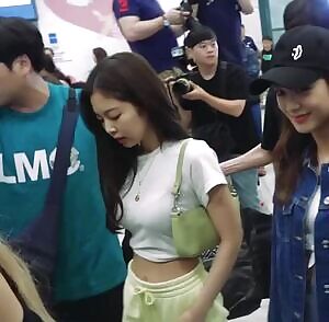 BLACKPINK - Jennie