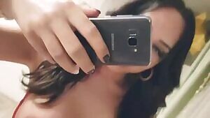 Beautiful girl cums on a mirror. So thick it stays stuck