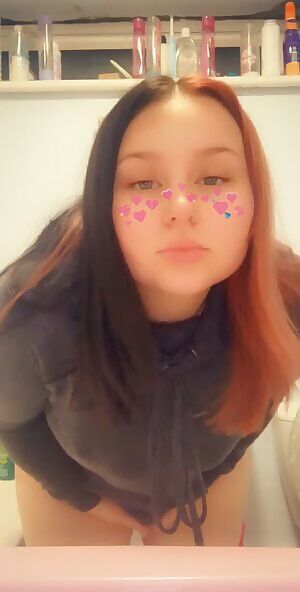 Sucky feeling comparing yourself to other girls on this app💋goodnight