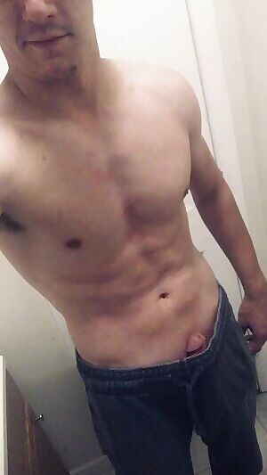 Just a quick preworkout boner...that’s a normal thing right? Who’s up for cardio after?