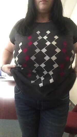 Titty drop Friday - wiggle with me 😉