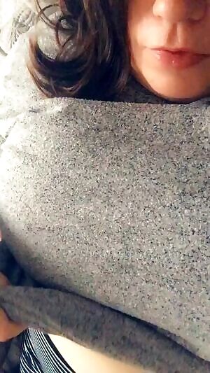 Hey there 👅