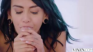 Prettiest mouth in Porn