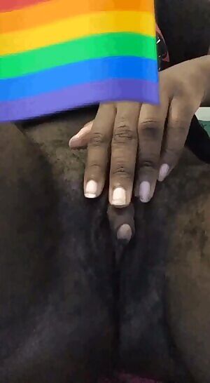 Rub your dick on mine <3