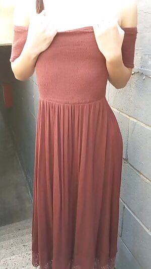 eeling myself in the city with no panties