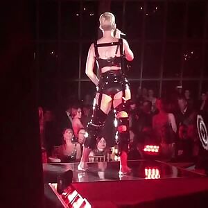 Katy Perry want to fuck this whores ass such a tease